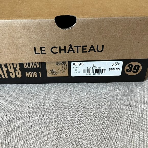 Le Chateau Black Leather heels with grommets/metal eyelet Size 9 - Picture 8 of 15